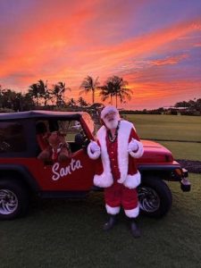santa-aloha-kauai-book-rent-jeep-for-parties-events